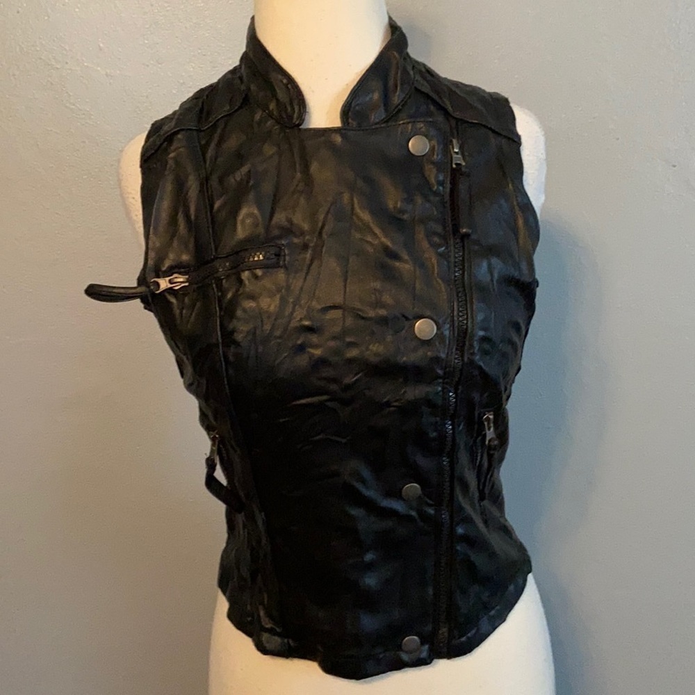 Vintage Miley Cyrus Motorcycle Vest Black Faux Leather Junior M - Picture 2 of 8
